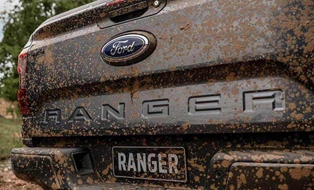 Xe Ford Ranger 2023: Cụm đèn LED và cửa sau kiểu mới rất ấn tượng