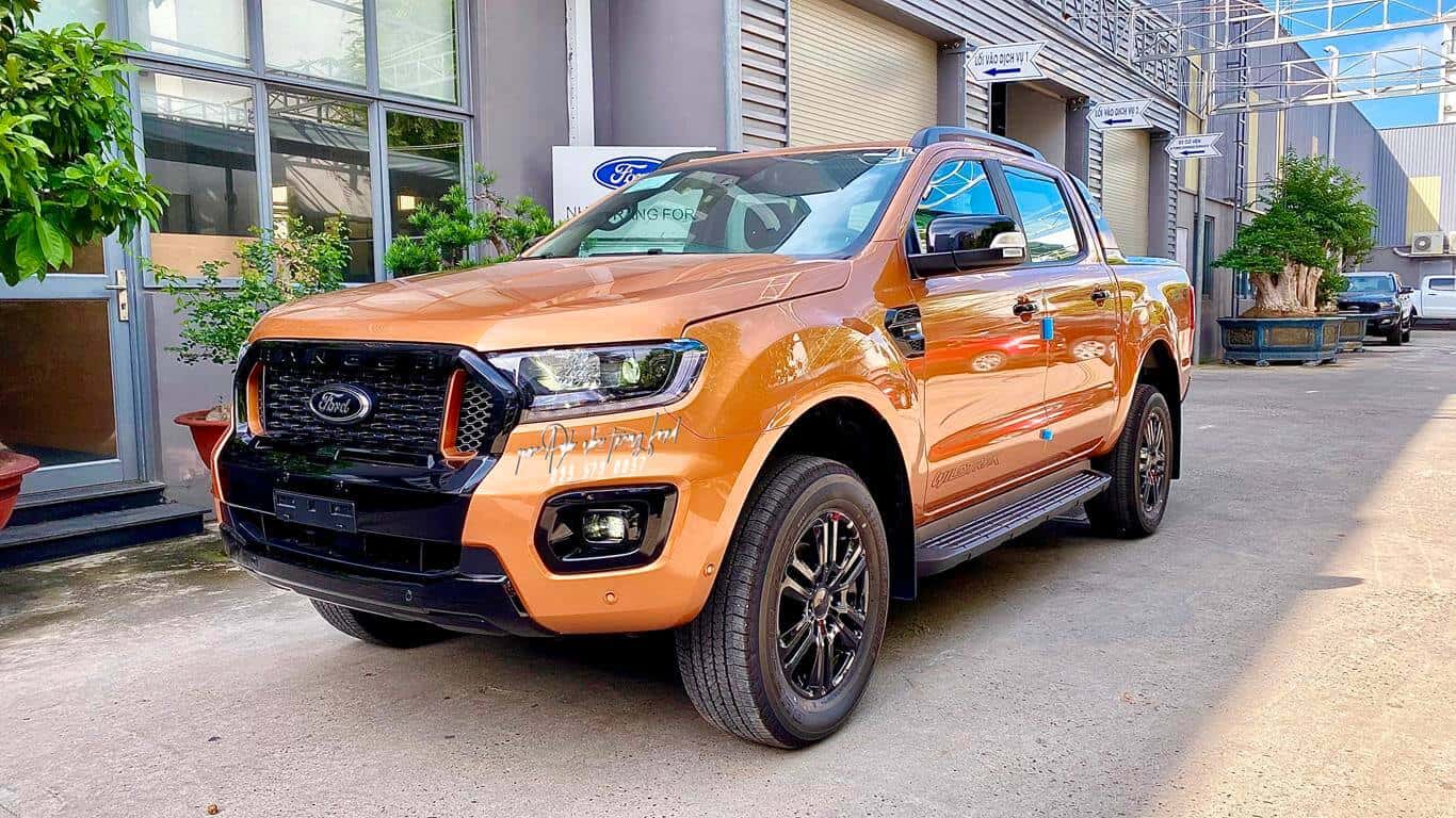 Ford Ranger Wildtrak 2021 màu cam